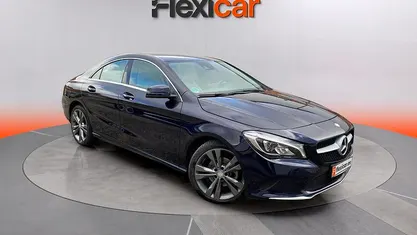 Usado Mercedes CLA220 177 CV (130 kW) 2016 Negro Berlina