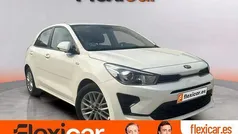 Blanco Usado 2021 Kia Rio Berlina | 14.990 € (Precio justo)