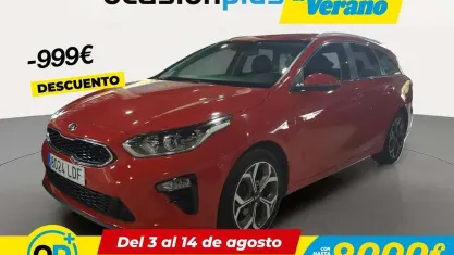 Usado Kia Ceed 116 CV (85 kW) 2019 Rojo Utilitario