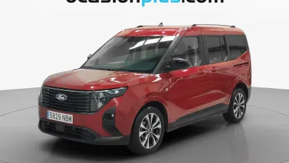 Usado Ford Tourneo Courier Titanium 125 CV (91 kW) 2025 Rojo Monovolumen