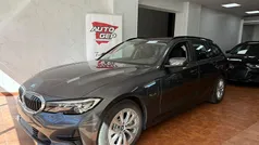 Gris Usado 2021 BMW 330e Comfort Edition Familiar | 28.999 € (Precio justo)