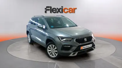 Usado Seat Ateca Style 150 CV (110 kW) 2023 Gris SUV