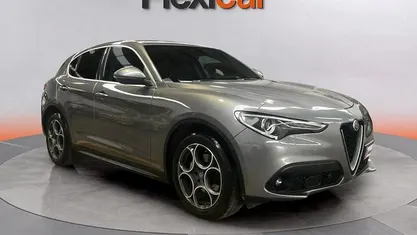 Gris Usado 2019 Alfa Romeo Stelvio Super SUV | 20.490 € (Super precio)