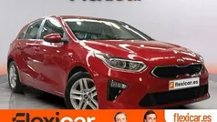 Usado 2021 Kia Ceed Berlina | 15.490 € (Precio justo)