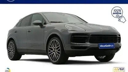 Usado Porsche Cayenne 462 CV (339 kW) 2022 Gris SUV