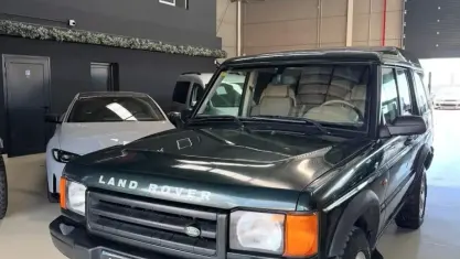 Usado Land Rover Discovery SE 138 CV (101 kW) 2000 Verde SUV