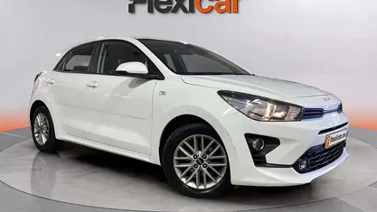 Usado Kia Rio 84 CV (61 kW) 2022 Utilitario