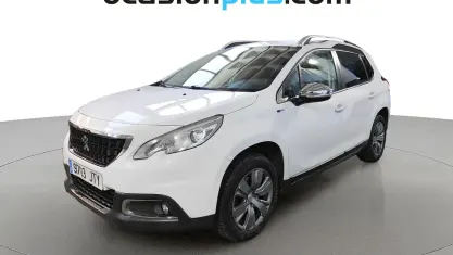 Usado Peugeot 2008 Style 110 CV (80 kW) 2016 Blanco SUV