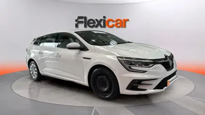 Begagnad Renault Mégane II Business 115 HK (84 kW) 2021 Grå Sedan
