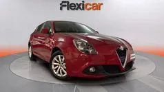 Rojo Usado 2017 Alfa Romeo Giulietta Utilitario | 10.470 € (Buen precio)