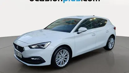 Blanco Usado 2022 Seat Leon XCELLENCE Utilitario | 18.900 € (Precio justo)