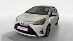 Blanco Usado 2020 Toyota Yaris Hybrid Style Berlina | 15.900 € (Buen precio)
