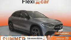 Gris / plata Usado 2021 Mercedes GLA200 SUV | 29.490 € (Buen precio)