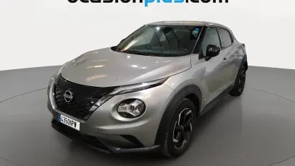 Usado Nissan Juke N-Connecta 143 CV (105 kW) 2024 Gris plata SUV