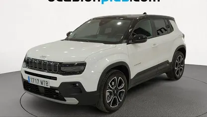Usado Jeep Avenger Summit 100 CV (73 kW) 2024 Blanco SUV