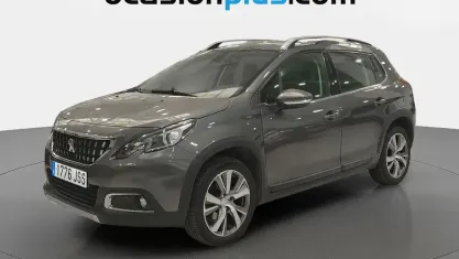 Usado Peugeot 2008 Allure 120 CV (88 kW) 2016 Gris SUV