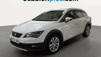 Usado Seat Leon 4Drive 184 CV (135 kW) 2016 Blanco Monovolumen