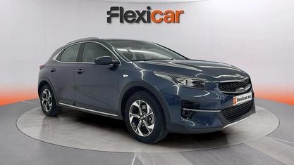 Usado Kia XCeed 136 CV (100 kW) 2019 Azul SUV