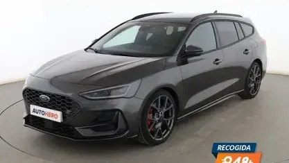 Usado Ford Focus ST 280 CV (205 kW) 2025 Gris Familiar