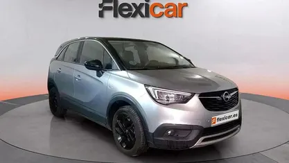 Usado Opel Crossland X Innovation 131 CV (96 kW) 2019 Gris SUV