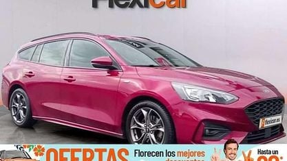 Używany Ford Focus ST-Line 150 KM (110 kW) 2019 Czerwony Kombi