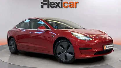 Usado Tesla Model 3 RWD 239 kW (325 CV) 2021 Rojo Berlina