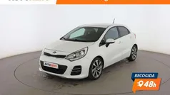 Blanco Usado 2017 Kia Rio Berlina | 10.799 € (Precio justo)