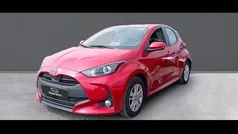 Rojo Usado 2024 Toyota Yaris Edition Berlina | 19.990 € (Precio justo)