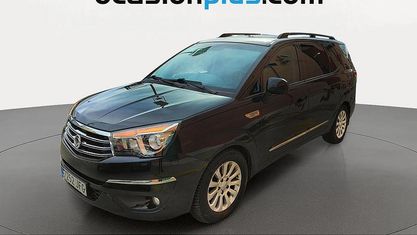 Usado SsangYong Rodius Limited 155 CV (114 kW) 2015 Negro Monovolumen