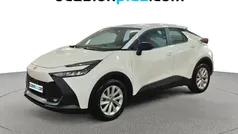 Blanco Nuevo 2025 Toyota C-HR Active SUV | 28.091 € (Buen precio)