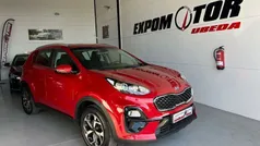 Rojo Usado 2018 Kia Sportage SUV | 15.900 € (Precio justo)