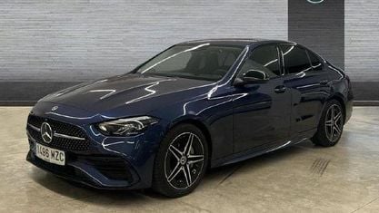 Usado Mercedes C200 AMG line 163 CV (119 kW) 2025 Azul sodalita Berlina
