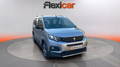 Usado Peugeot Rifter GT-line 131 CV (96 kW) 2020 Monovolumen