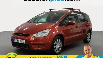 Usado Ford S-MAX Trend 140 CV (102 kW) 2007 Rojo Monovolumen
