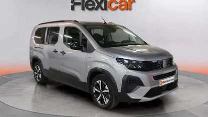 Usado Peugeot Rifter GTi 131 CV (96 kW) 2025 Monovolumen