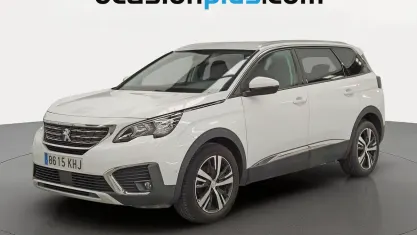 Usado Peugeot 5008 Allure 131 CV (96 kW) 2018 Blanco SUV