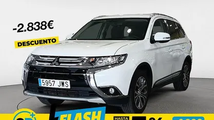 Usado 2017 Mitsubishi Outlander Motion SUV | 16.112 € (Precio justo)