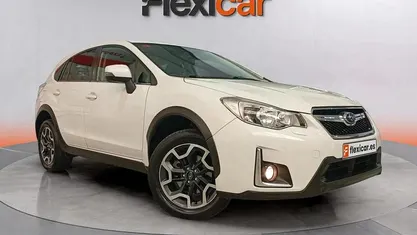 Usado Subaru XV 156 CV (114 kW) 2017 Blanco SUV