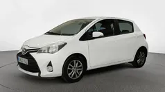 Blanco Usado 2014 Toyota Yaris Active Utilitario | 9700 € (Precio justo)