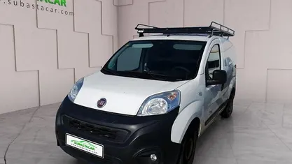 Usado Fiat Fiorino 80 CV (58 kW) 2019 Blanco Monovolumen