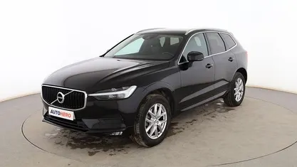 Usado Volvo XC60 Momentum 197 CV (144 kW) 2021 Negro SUV
