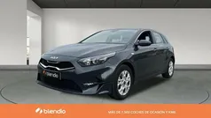 Gris Usado 2023 Kia Ceed | 17.900 € (Precio justo)