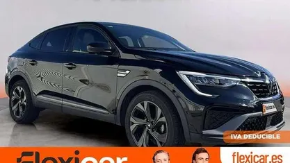 Usado Renault Arkana RS Line 160 CV (117 kW) 2023 Negro SUV