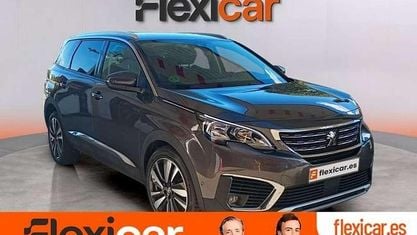 Usado Peugeot 5008 Allure 131 CV (96 kW) 2018 Gris SUV