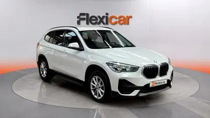 Używany BMW X1 190 KM (139 kW) 2021 Biały SUV
