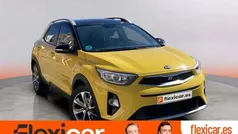 Usado 2018 Kia Stonic SUV | 12.790 € (Buen precio)