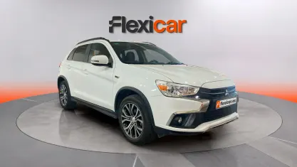 Usado Mitsubishi ASX Motion 114 CV (83 kW) 2018 Blanco SUV