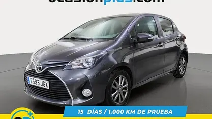 Usado 2015 Toyota Yaris Active Utilitario | 9300 € (Precio justo)