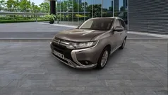Usado 2019 Mitsubishi Outlander P-HEV Motion SUV | 19.600 € (Buen precio)