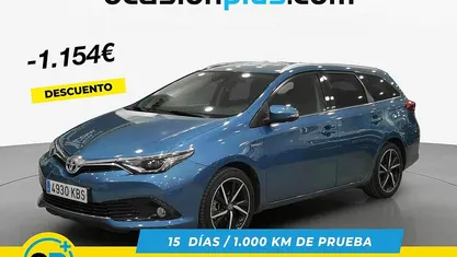 Azul Usado 2017 Toyota Auris Hybrid Advance Familiar | 15.590 € (Precio justo)